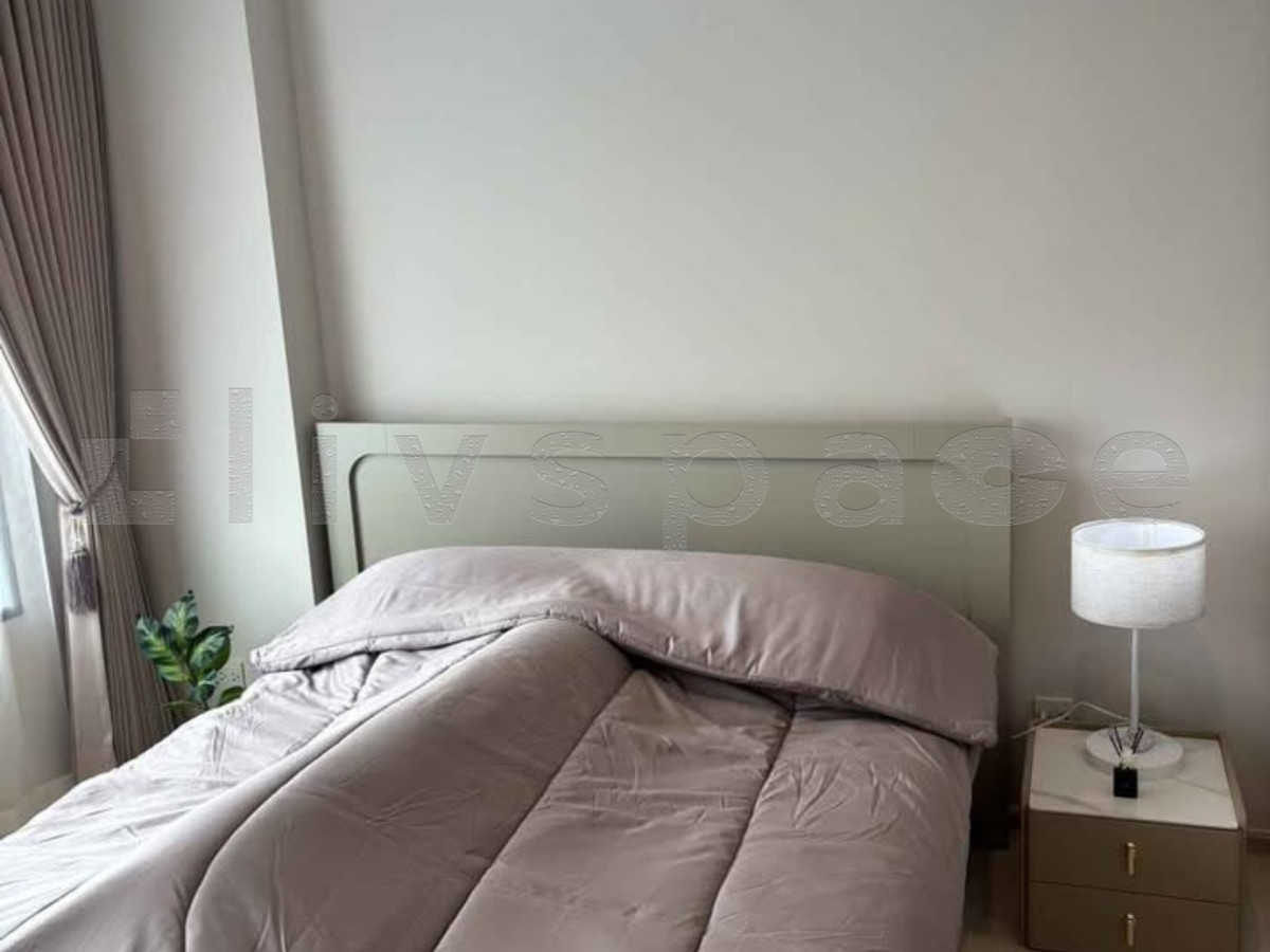 For RentCondoWitthayu, Chidlom, Langsuan, Ploenchit : ▚ LH221ツ FOR RENT: Life One Wireless 1BR 35sqm. 21K ✨ Fully Furnished & Move-in Ready, Heart of Wireless Road 🏙️