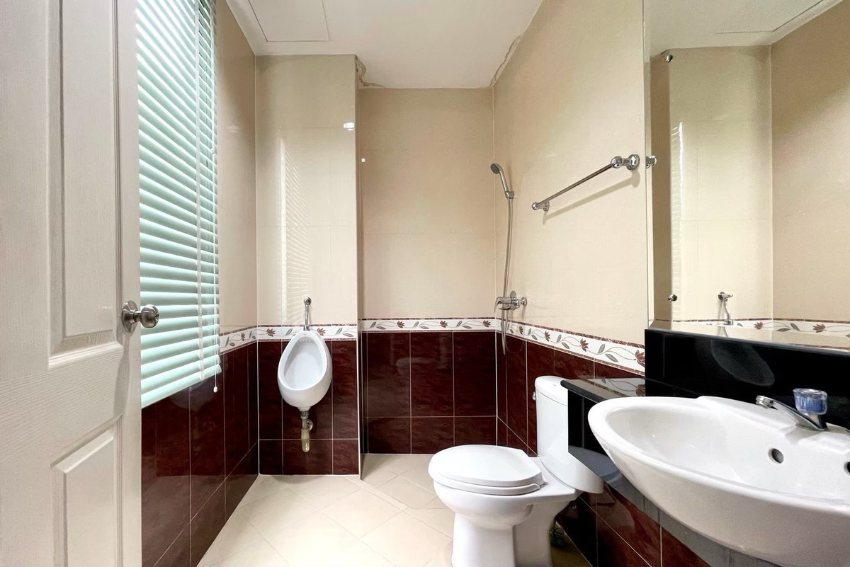 ให้เช่าโฮมออฟฟิศบางนา แบริ่ง ลาซาล : โฮมออฟฟิต 4 ชั้น ตกแต่งสวยงาม ให้เช่า ย่านบางนา ใกล้ตลาดเซฟวันโก บางนา