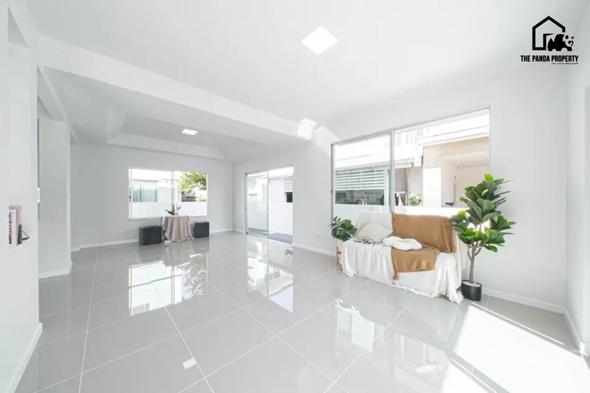 ขายบ้านมีนบุรี-ร่มเกล้า : สีวลี รามคำแหง - วงแหวน