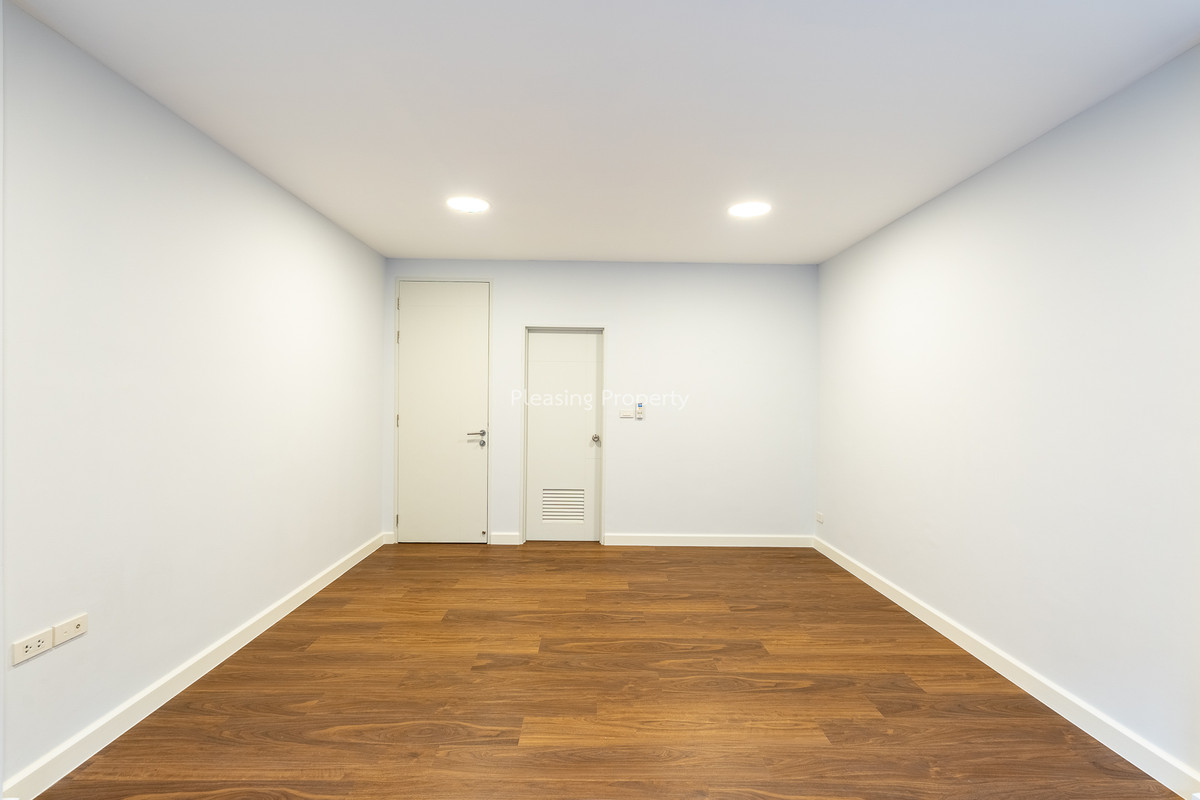 For SaleHome OfficeChaengwatana, Muangthong : Home Office Chaengwattana, newly renovated, ready to move in + start a business