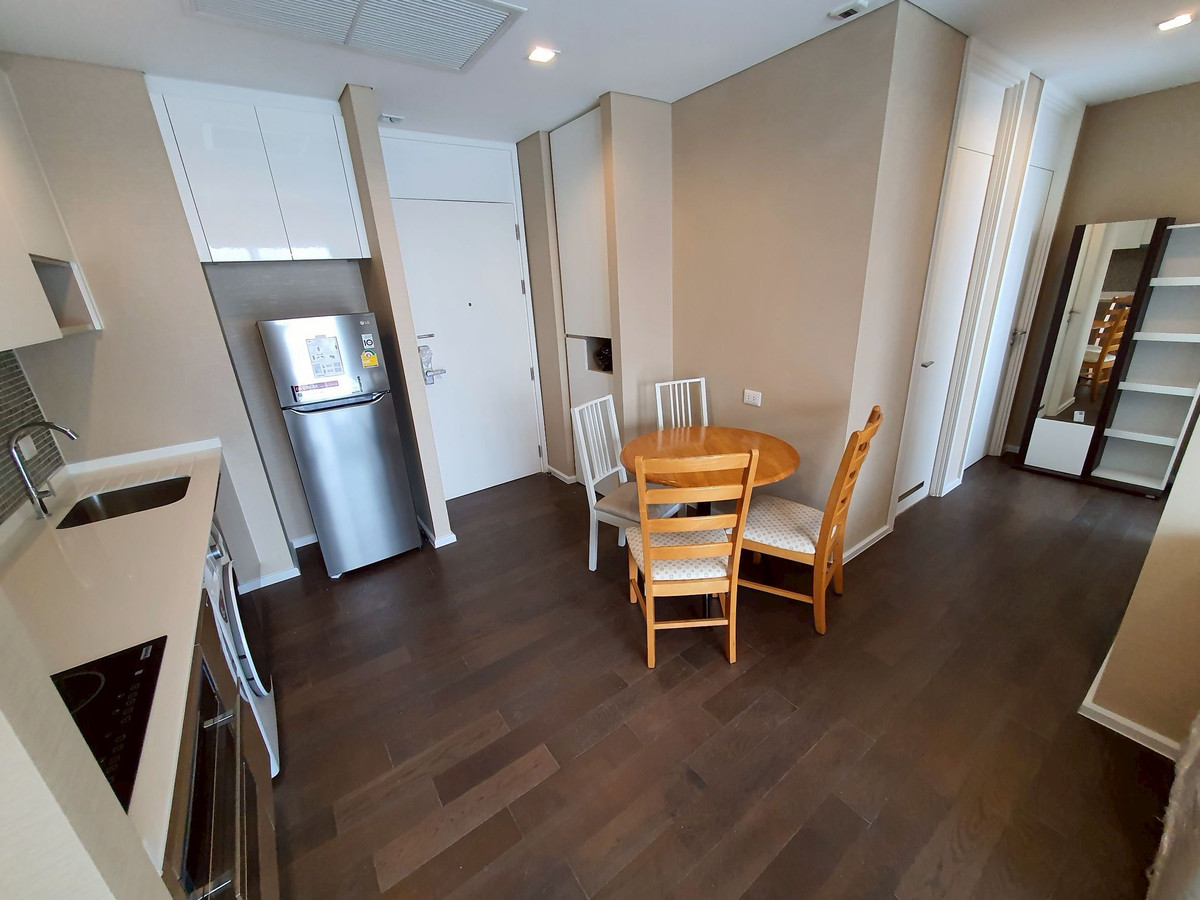 For SaleCondoLadprao, Central Ladprao : The Saint Residences / 2 Bedrooms (sold with tenant), The Saint Residences / 2 bedrooms (sold with tenant) JSMN090