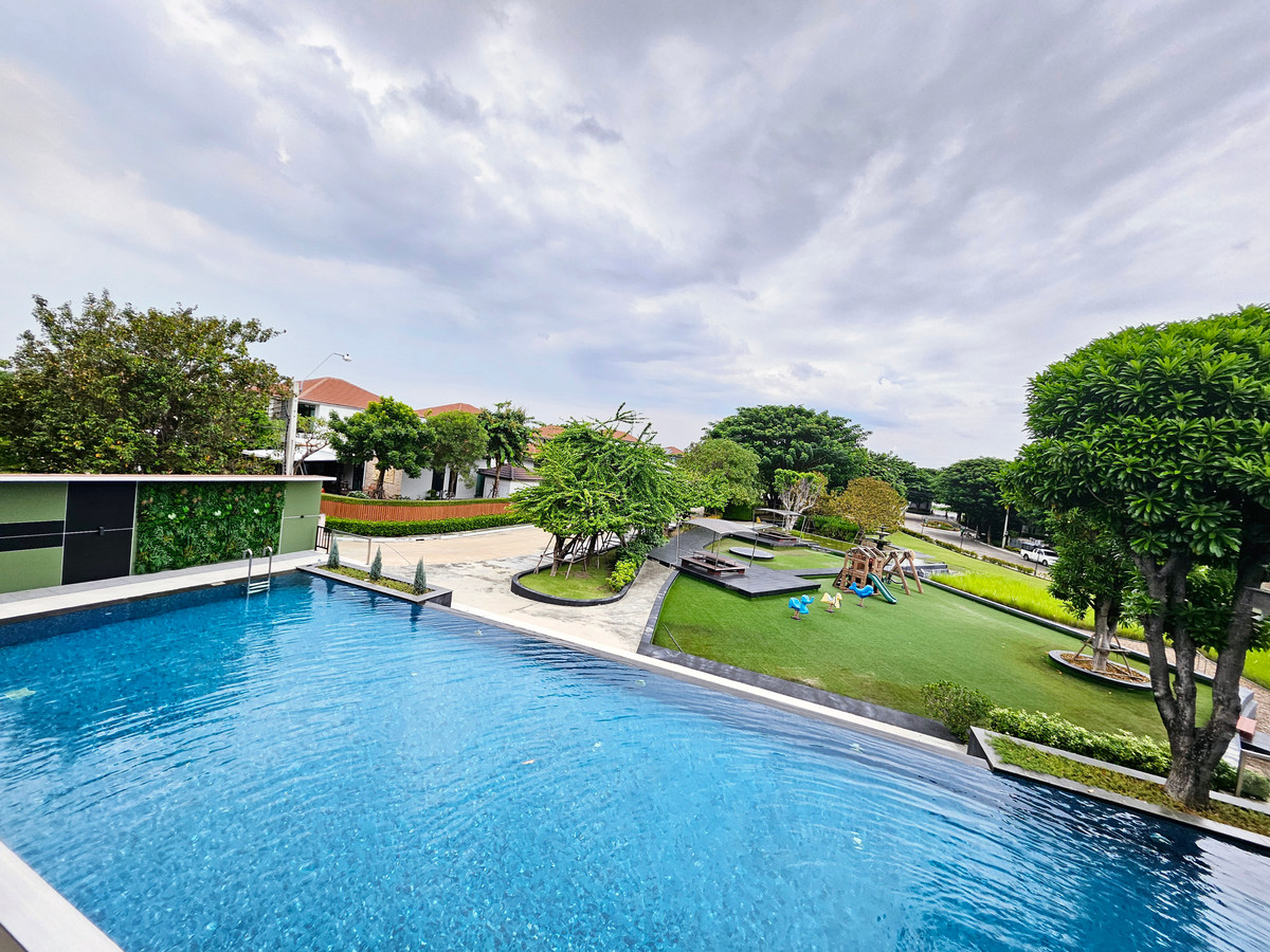 For RentHouseRama 2, Bang Khun Thian : Pet-Friendly ! 6-Bedroom Renovated Home with Private Garden✨