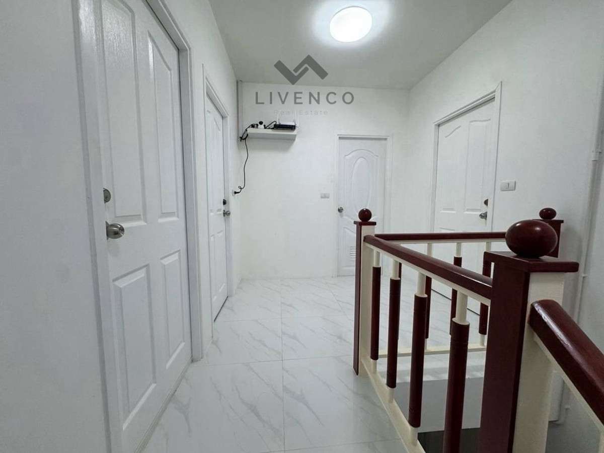 ขายบ้านสมุทรปราการ สำโรง : ขายบ้านเดี่ยว หมู่บ้านภัสสร (บางนา)
(Passorn 25 Bangna)
(LVC40004)