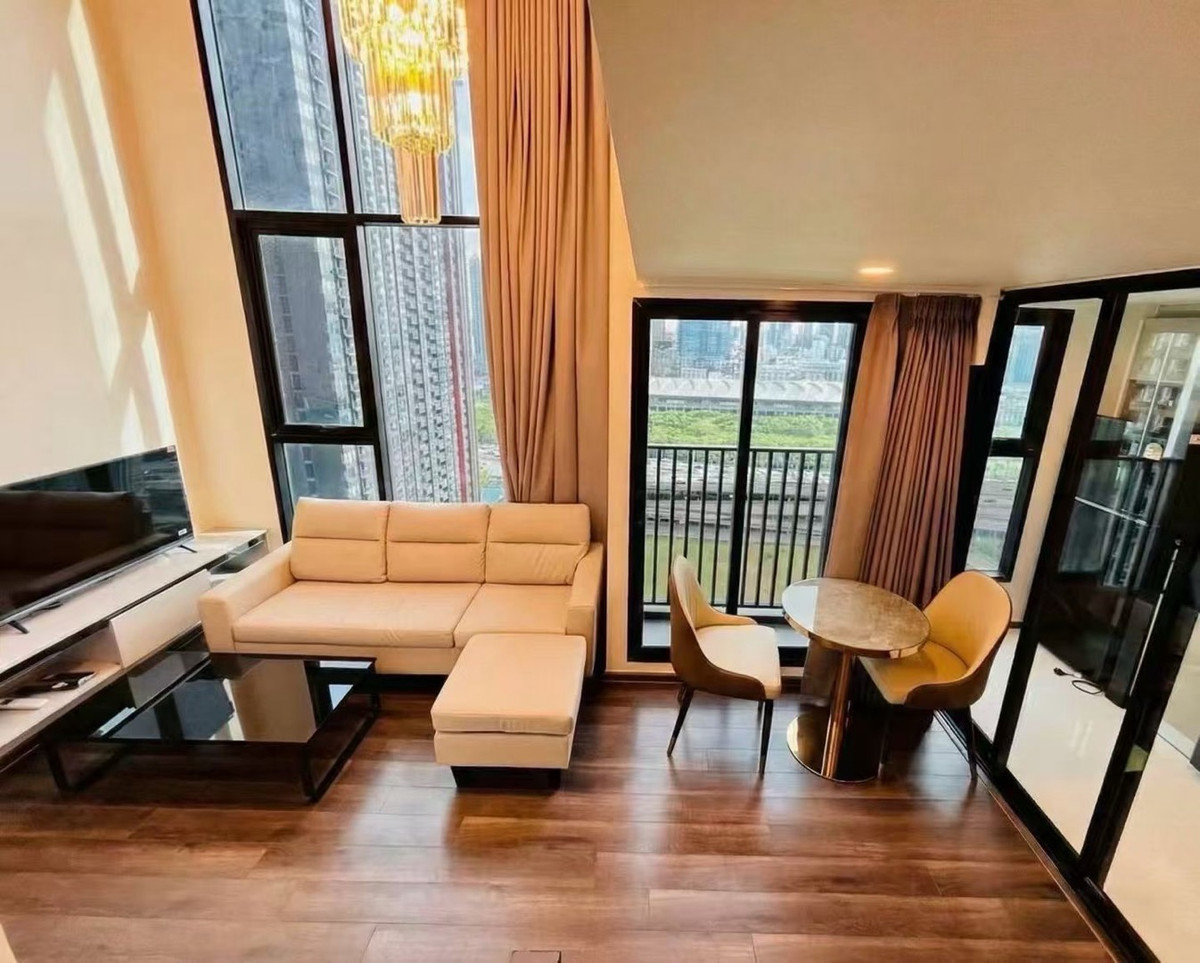 ให้เช่าคอนโดพระราม 9 เพชรบุรีตัดใหม่ RCA : KnightsBridge Space Rama 9 ไนท์​บริดจ์​ สเปซ​ พระรา​ม​ 9​ 