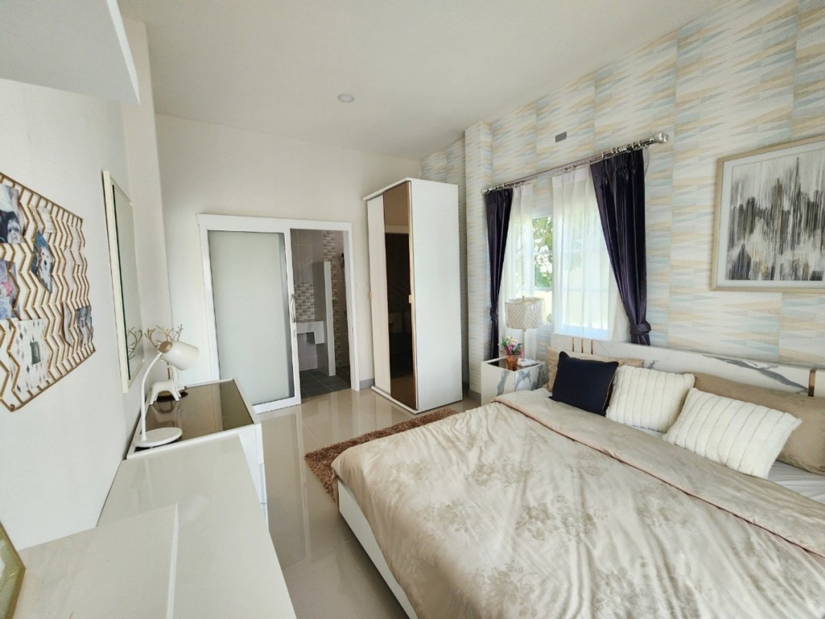 ขายพัทยา บางแสน ชลบุรี สัตหีบ : บ้านแฝดอิสระสไตล์บ้านเดี่ยว อิสระแห่งการพักผ่อน 