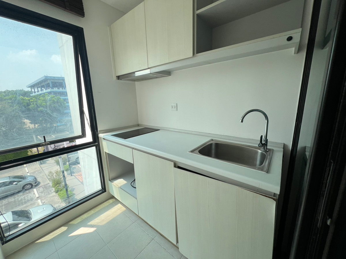 For RentCondoKasetsart, Ratchayothin : Condo for rent, Kensington Kaset Campus, 2 bedrooms, next to Kasetsart University fence, BTS Bang Bua, just 1 minute.