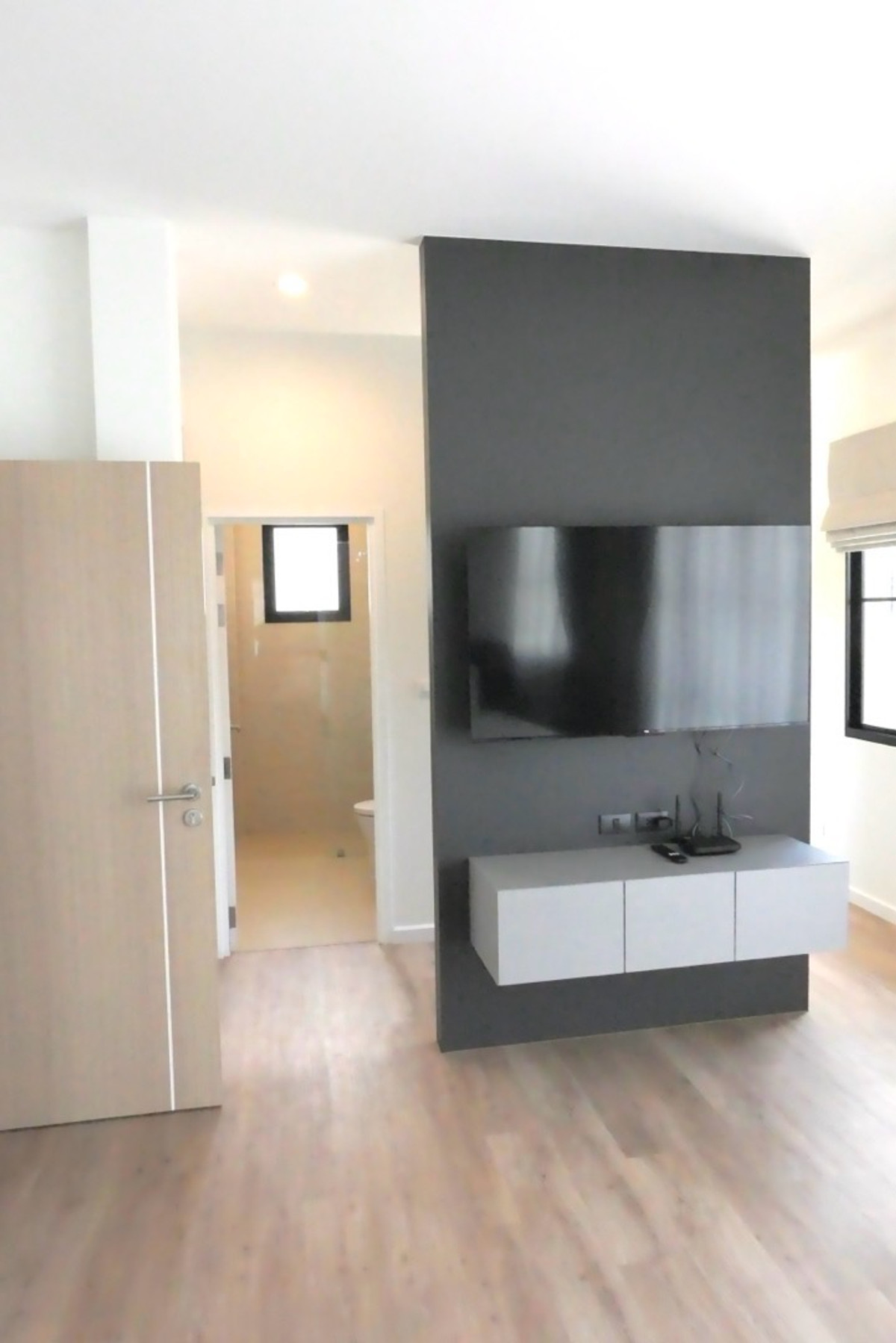 บ้านภูเก็ต : วิลล่า เพื่อ เช่าหรือ ขาย ที่ ภูเก็ต