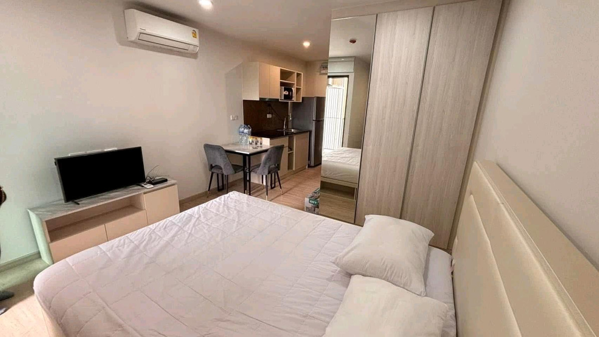 ให้เช่าคอนโดสาทร นราธิวาส : ให้เช่า​ คอนโด​ ธนา แอสทรา 
สาทร -จันทร์
ชั้น 5 เฟอร์นิเจอร์​ครบ​ 
พร้อมเข้าอยู่ นัดดูห้องได้เลย