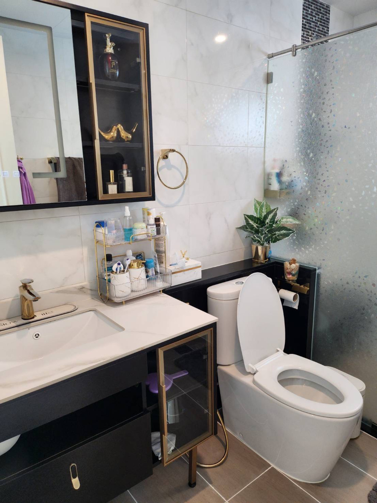 For SaleCondoRama3 (Riverside),Satupadit : Condo for sale Supalai Riva Grande Rama 3, high floor, beautiful view, 2 bedrooms, 75 sq m., ready to move in, 28th floor, fully furnished, good location.