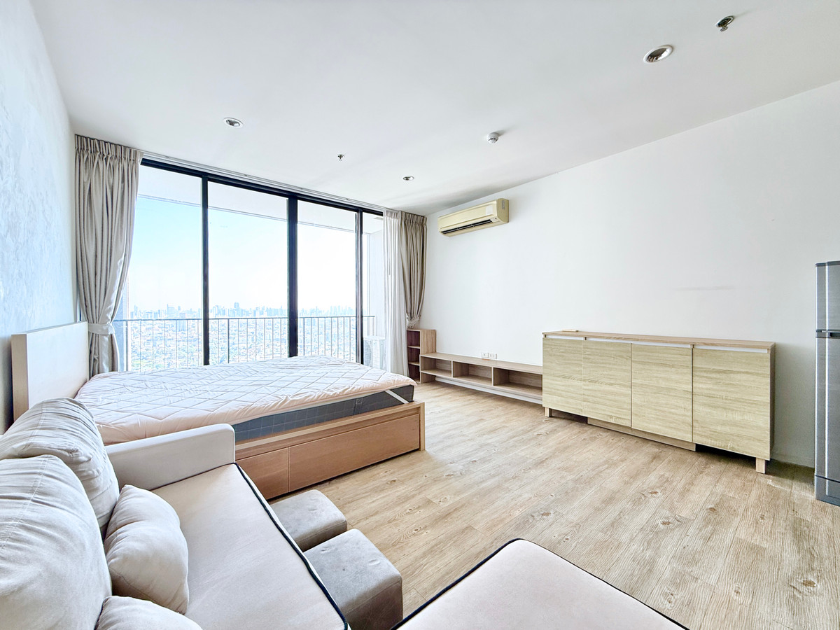 ขายคอนโดลาดพร้าว เซ็นทรัลลาดพร้าว : 🚀 The issara Ladprao - 34ตรม. สตูดิโอ ชั้นสูง ทิศใต้ 092-545-6151 (ทีม)