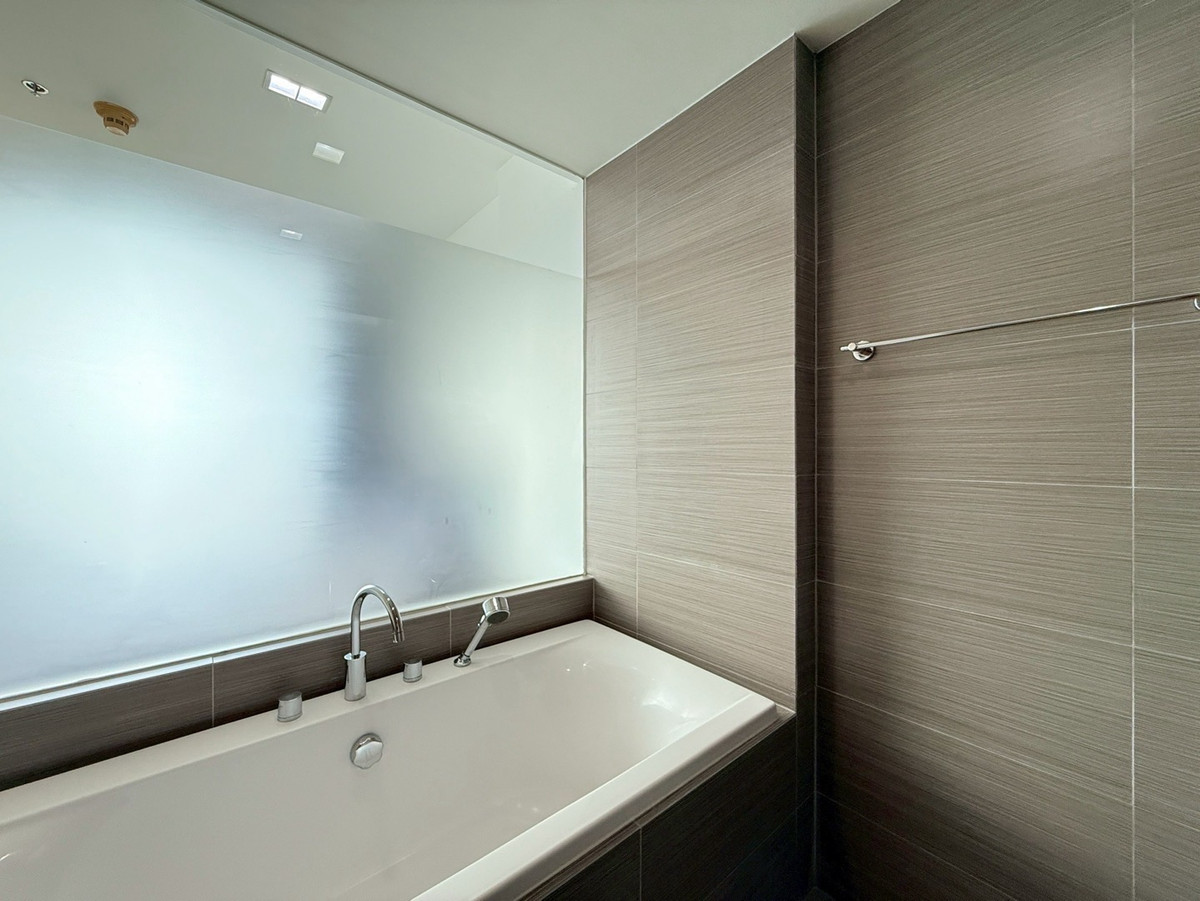 For RentCondoSukhumvit, Asoke, Thonglor : 🔥Rent at Siri @ Sukhumvit 🔥2BR 2BR 🔥50,000🔥70sqm 🔥Floor21