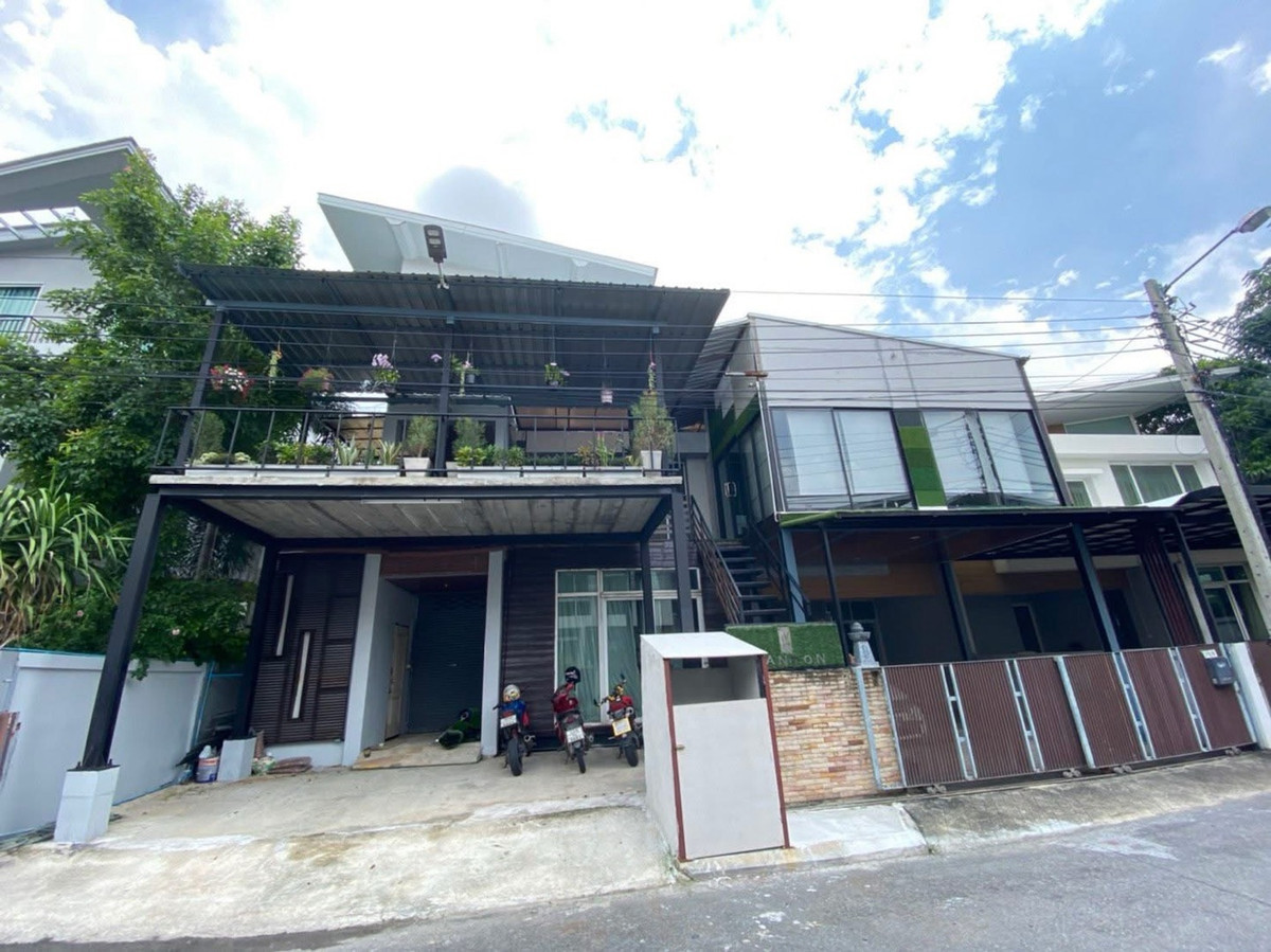 For RentVipawadee, Don Mueang, Lak Si : Beautifully decorated 3-story house for rent in Don Mueang-Vibhavadi area, near Zeer Rangsit, only 1.4 km.