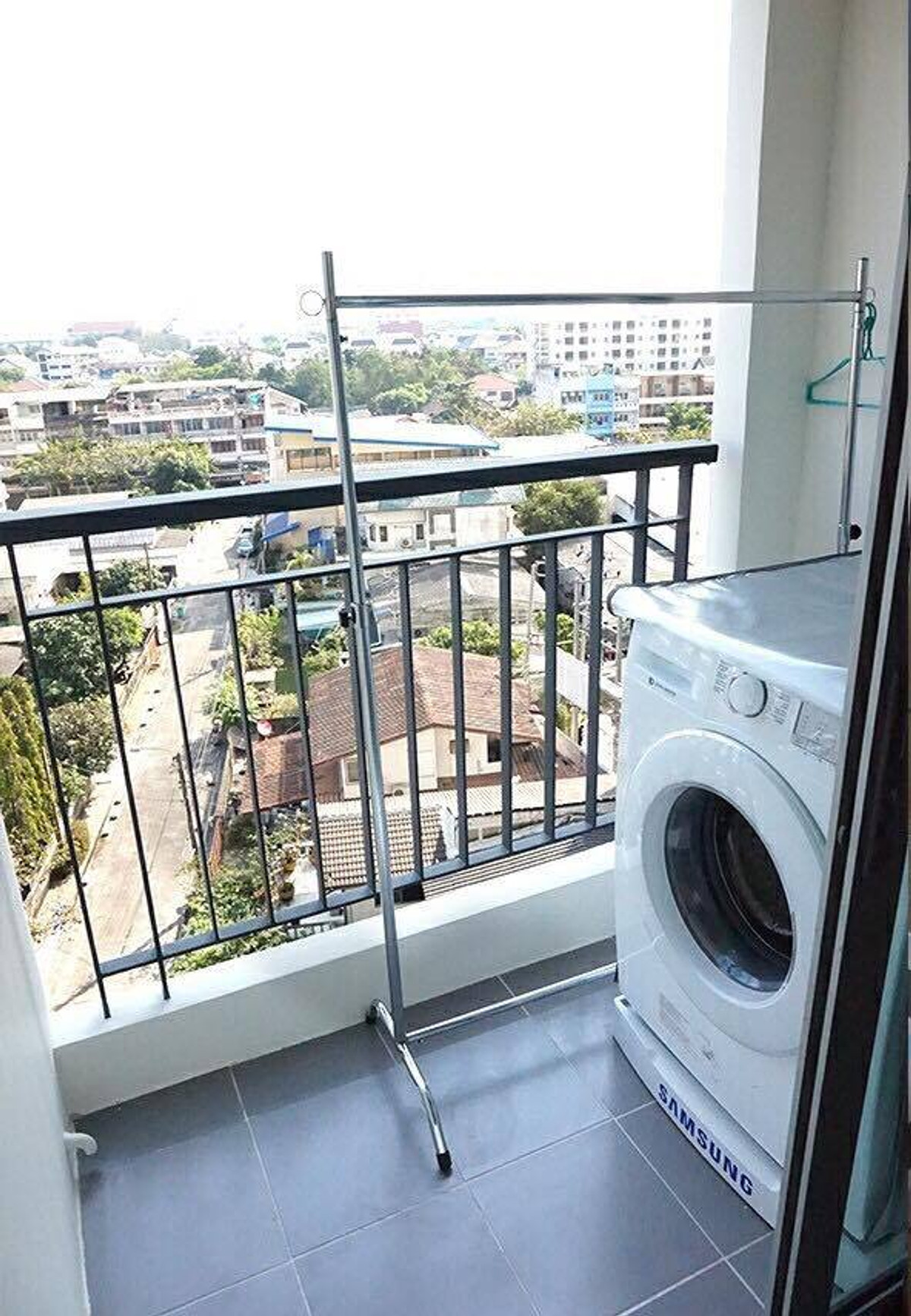 For RentCondoChaengwatana, Muangthong : F2151161 Condo for rent Aspire Ngamwongwan (Aspire Ngamwongwan) size 28 sq m, 7th floor, Building N.