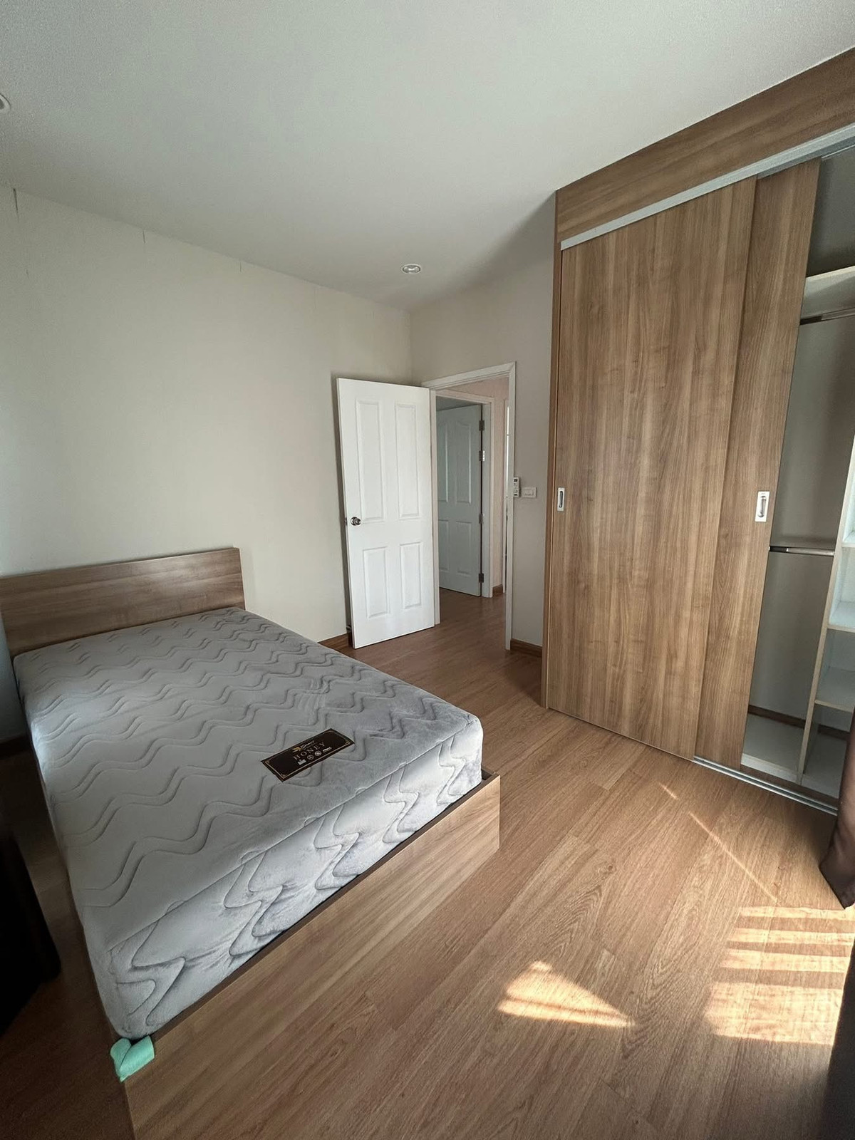 ให้เช่าบ้านสมุทรปราการ สำโรง : ให้เช่าบ้านเดี่ยว มบ.ภัสสร เทพารักษ์-บางนา (บางพลี) ใกล้ Big C บางพลี และเยส บางพลี