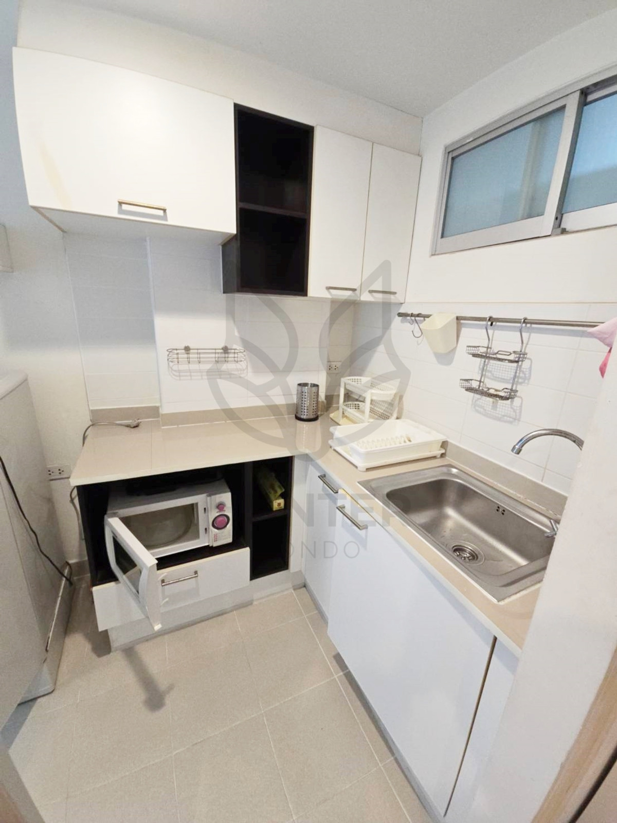 For RentCondoRatchadapisek, Huaikwang, Suttisan : 🦊HunterCondo🦊 Lumpini Ville Cultural Center🟡🟣near MRT Huai Khwang 1.5 km.