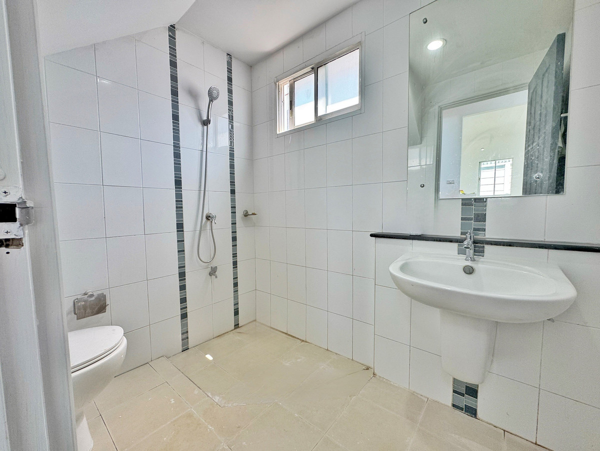 For SaleHouseRama5, Ratchapruek, Bangkruai : Single house for sale, newly renovated, The Plant Ratchaphruek, corner house 66 sq m (The Plant Ratchaphruek), cheapest in the project. Near Rama 5 roundabout and Central Westville.