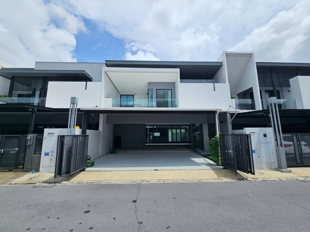 ขายบ้านบางนา แบริ่ง ลาซาล : ขาย  บ้านวีเว่ บางนา กม.7 (VIVE Bangna km.7)