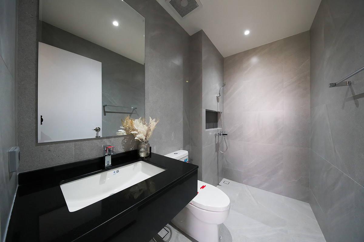 ขายบ้านโชคชัย4 ลาดพร้าว71 : [ขาย] ✨ บ้านเดี่ยว 3 ชั้น สไตล์ Modern Luxury พรีเมียมที่สุดในลาดพร้าว 101 | Feel Town ✨ แต่งครบ พร้อมลากกระเป๋าเข้าอยู่! เพียง 13.99 ล้าน (Rare Item มีเพียง 9 หลังในโครงการ!)