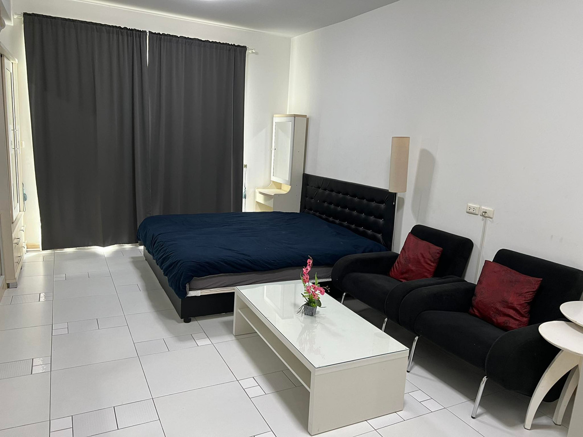 For RentCondoWongwianyai, Charoennakor : P-102967 Chao Phraya River View! Supalai River Place Studio 11,000 THB/Month | Line Id: @easycondoplus | 099-229-6397