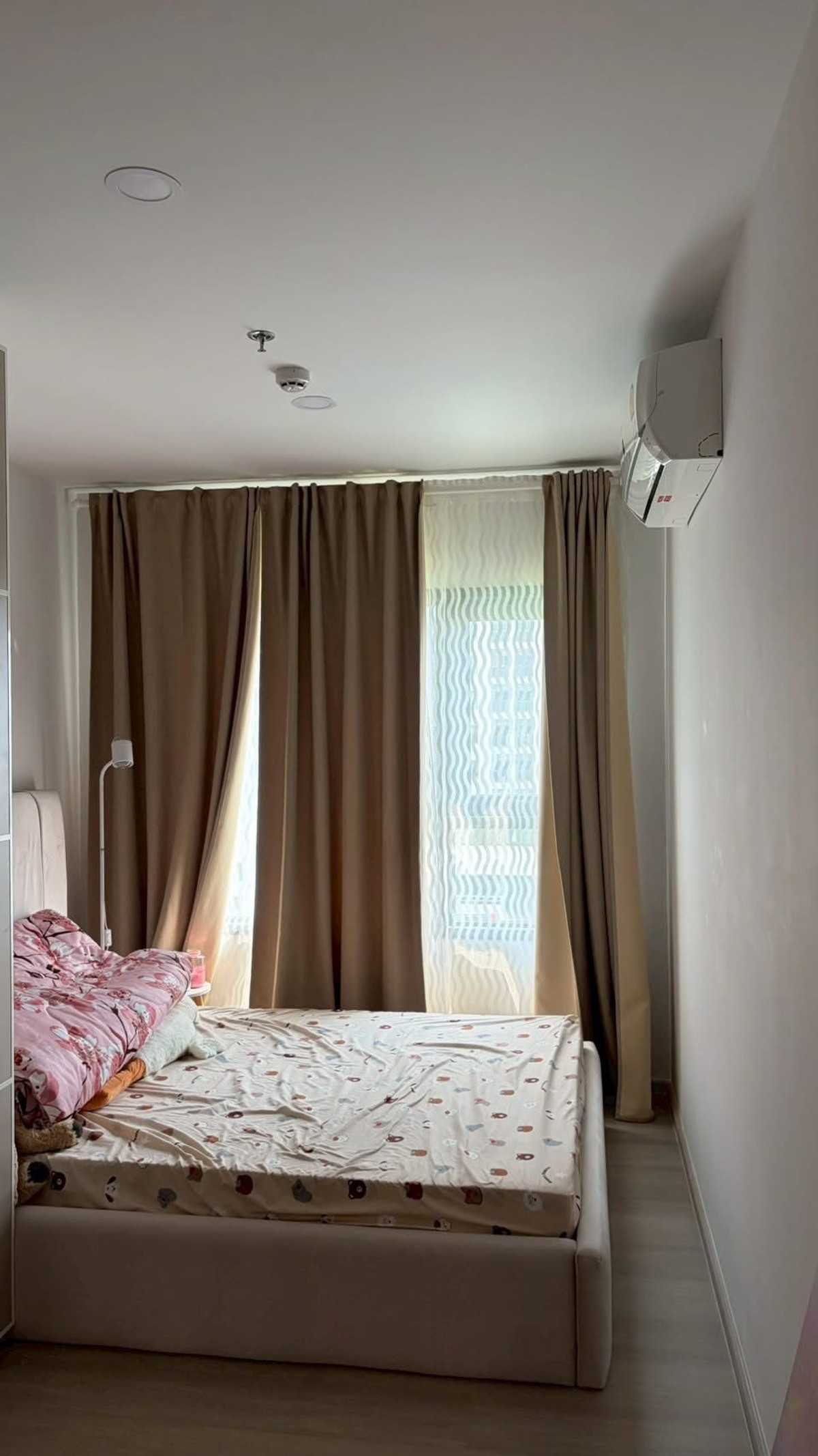 For SaleCondoRattanathibet, Sanambinna : Urgent Sale ✨ ASPIRE Rattanathibet-Weston ✨ Pool view, East facing, Fully furnished and equipped with appliances.