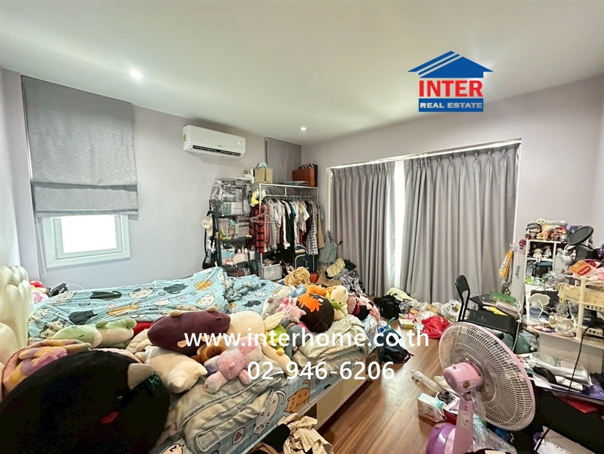 For SaleHouseSamut Prakan,Samrong : 2-story detached house, 55.1 sq m, Supalai Park Ville Village 1. Bangna-Theparak Near Chao Pho Kong Phet Shrine Soi Adul Sasanakarn Bangna-Trad Road, Theparak Road, Bang Phli, Samut Prakan