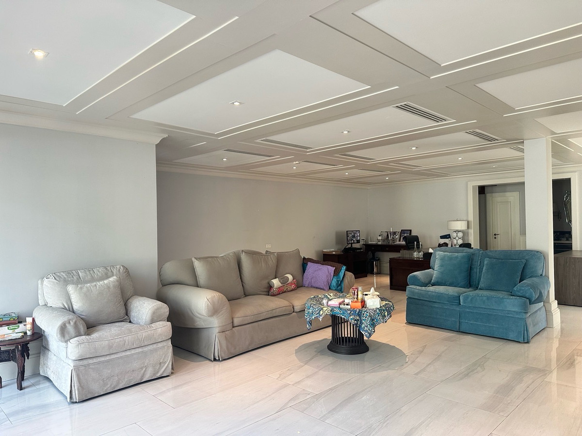 For RentHouseChaengwatana, Muangthong : Golden opportunity‼️ Open for rent, luxury house Location: Muang Thong Thani, Soi Project 5, Impact Chaengwattana, Pink Line MRT, IMPACT Station.