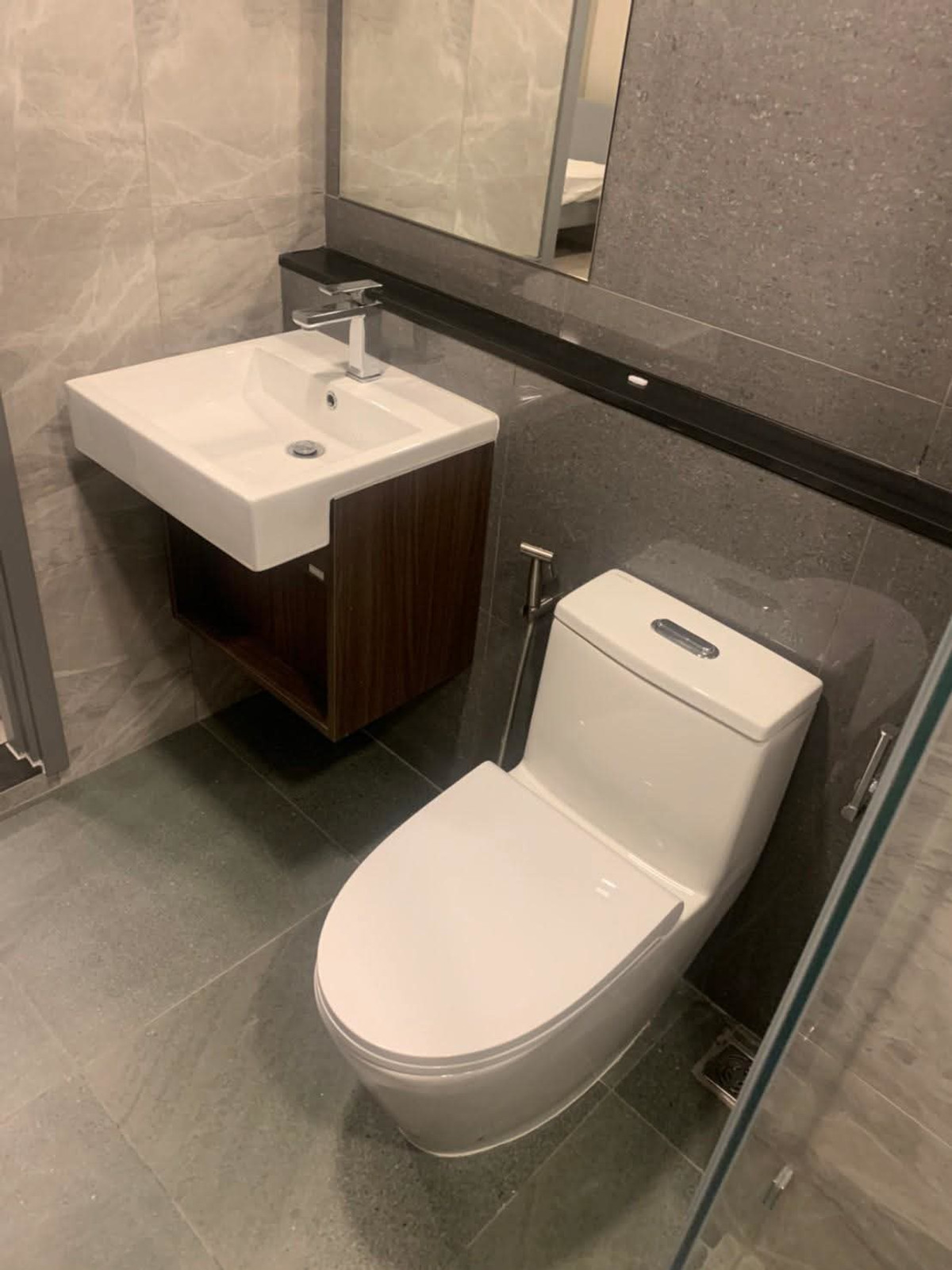 ให้เช่าคอนโดสุขุมวิท อโศก ทองหล่อ : ให้เช่าคอนโด Quintara Phume Sukhumvit 39 (BTS Phromphong) เฟอร์ครบ พร้อมอยู่