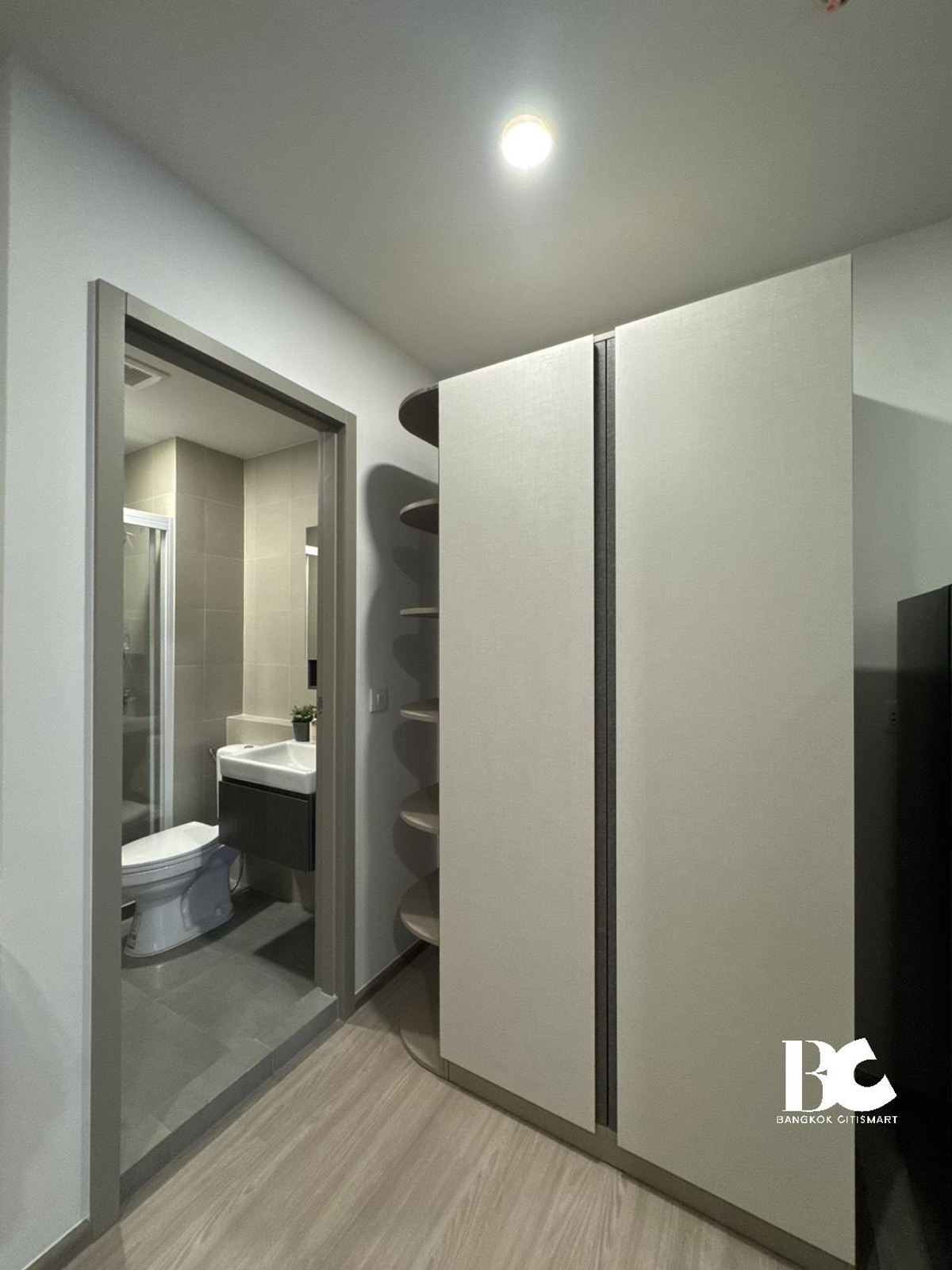 ให้เช่าคอนโดคลองเตย กล้วยน้ำไท : ⚜️ Hot Deal 1 bedroom for rent at Aspire sukhumvit rama4 ⚜️