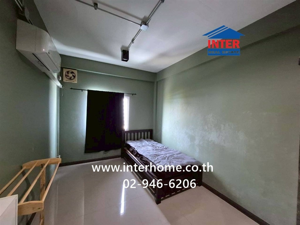 ขายอาคารพาณิชย์นวมินทร์ รามอินทรา : อาคารพาณิชย์ 4.5 ชั้น 18 ตร.ว. อาคารพาณิชย์ ใกล้โรงพยาบาลสินแพทย์ รามอินทรา ซอยรามอินทรา52/1 ถนนรามอินทรา ถนนนวมินทร์ เขตบึงกุ่ม กรุงเทพมหานคร