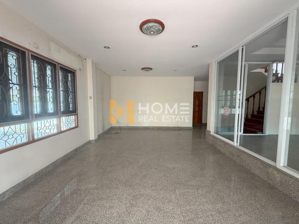 ขายบ้านเกษตร นวมินทร์ ลาดปลาเค้า : บ้านเดี่ยว นวมินทร์ 70 / 4 ห้องนอน (ขาย), Single House Nawamin 70 / 4 Bedrooms (FOR SALE) MNT045