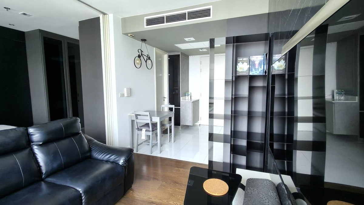 For RentCondoSathorn, Narathiwat : Nara9, 39 sq m, 31st floor, 1 bedroom, 1 bathroom, BTS Chong Nonsi.