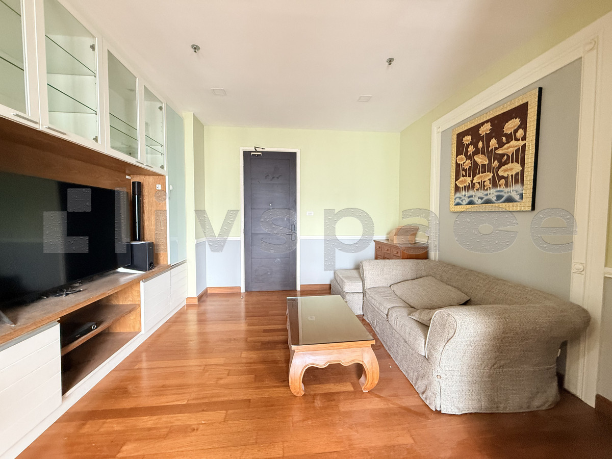 ให้เช่าคอนโดสาทร นราธิวาส : ▚ LI108ツ ให้เช่า: Ivy Sathorn 2BR 82.36sqm. 35K ✨ ห้องสวยตกแต่งบิ้วอินไม้ทั้งห้อง ครัวแยกขนาดใหญ่ ระเบียงกว้าง 🏙️