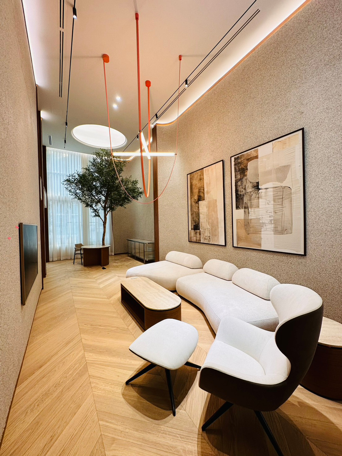 ขายทาวน์โฮมสุขุมวิท อโศก ทองหล่อ : 🔥For Sale Luxury house in heart of Thonglor! Renovated like brand new 4 bedroom fully furnished with private lift ready for move in Tel 0863692224