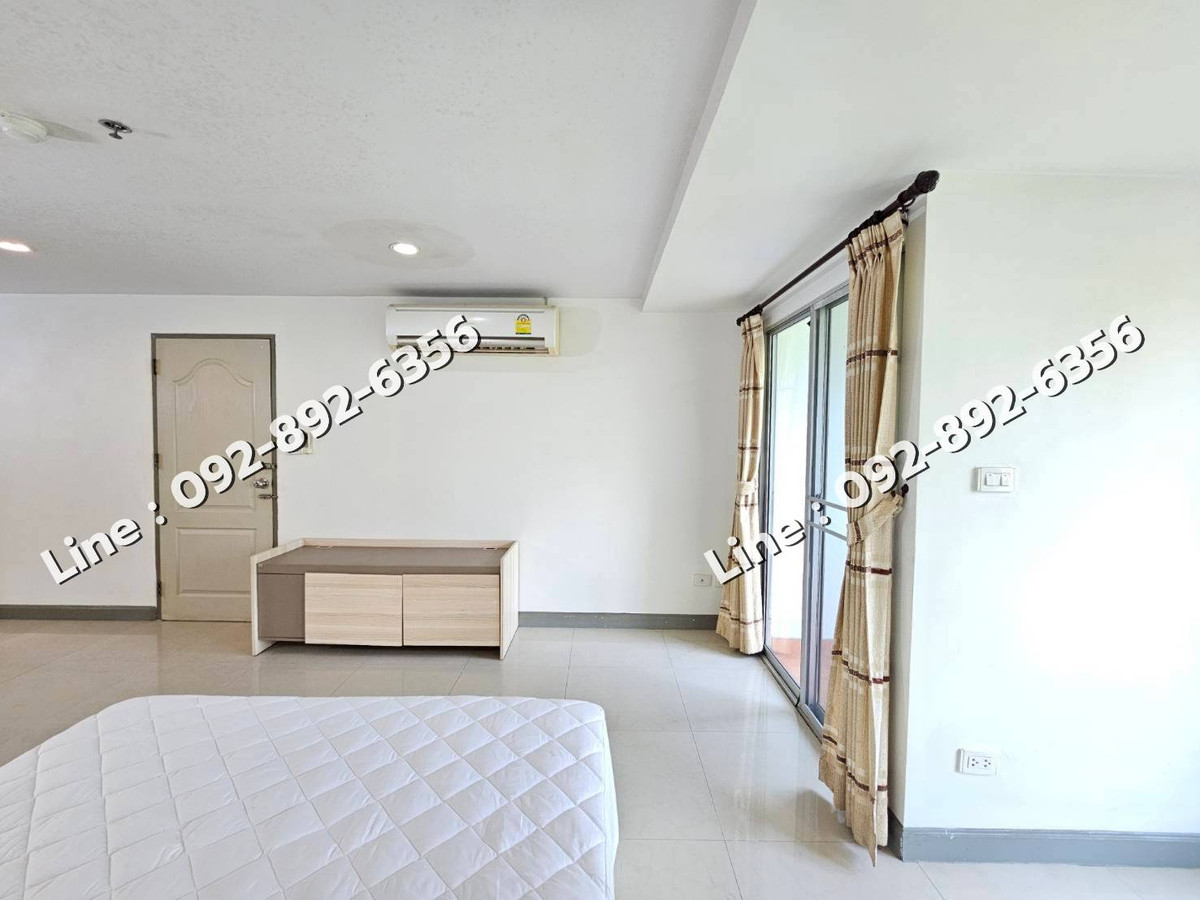 ขายคอนโดบางนา แบริ่ง ลาซาล : ขายถูก: คอนโดห้องมุม Combine 74 ตรม. รีเจ้นท์ โฮม 7/1 บางนา-สรรพาวุธ Regent Home 7/1 Bangna-Sanphawut 