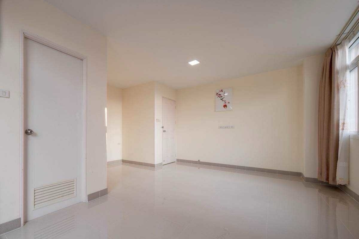 ให้เช่าทาวน์โฮมลาดพร้าว101 แฮปปี้แลนด์ : ให้เช่า Townhome บ้านบดินทร์ลาดพร้าว112 🌲🔆🔆 联排别墅出租，Baan Bodin Ladprao 112。