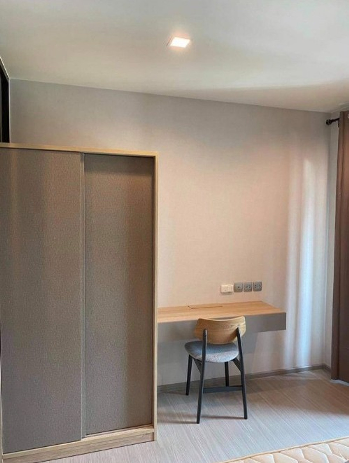 ให้เช่าคอนโดอ่อนนุช อุดมสุข : Unit Available at Life Sukhumvit 62