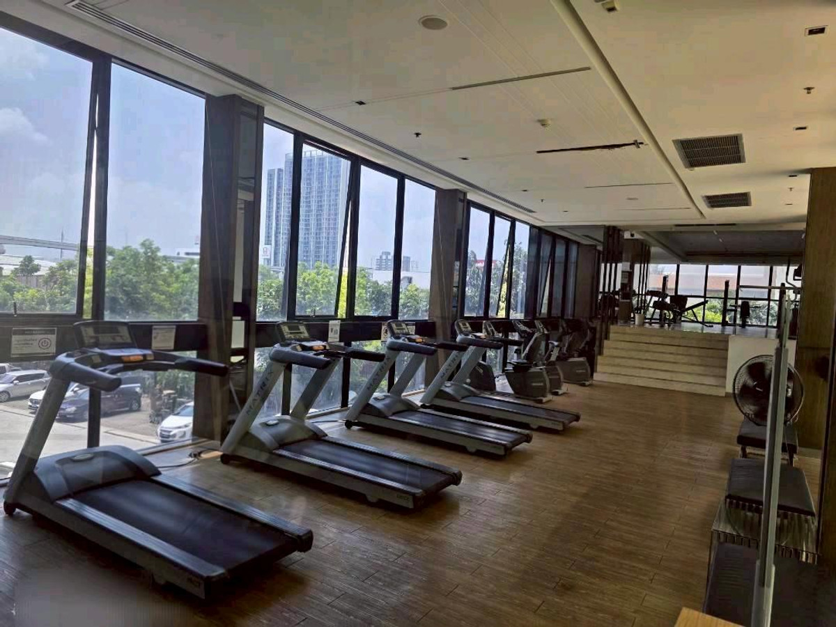 ขายคอนโดแจ้งวัฒนะ เมืองทอง : ขาย คอนโด เดอะเบส แจ้งวัฒนะ วิวสระ ห้องมุม 2 ห้องนอน 
ราคาลดพิเศษ  ใกล้รถไฟฟ้าเมืองทองธานี