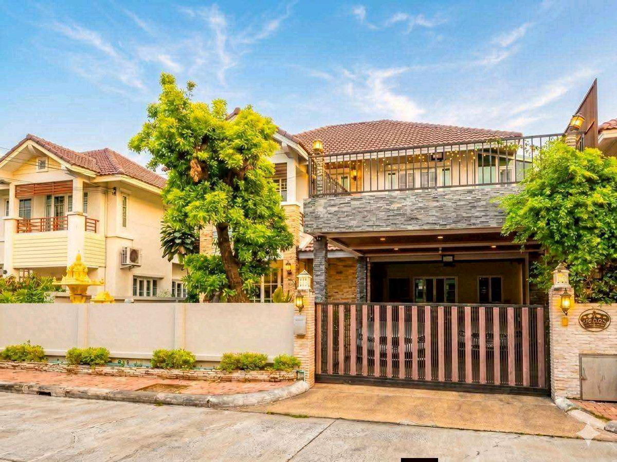 ขายบ้านลาดกระบัง สุวรรณภูมิ : ขายด่วนบ้านเดี่ยวถูกสุด โครงการ ภัทรา อ่อนนุช - วงแหวน 3 ห้องนอน 3 ห้องน้ำ ราคาเพียง 6,000,000 บาท