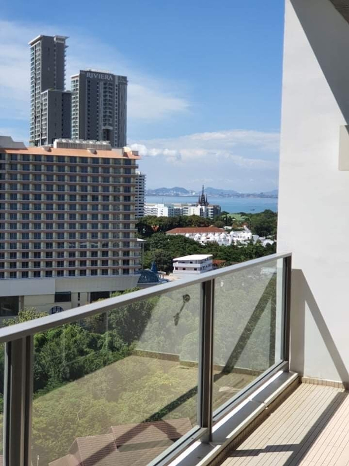 ให้เช่าคอนโดพัทยา บางแสน ชลบุรี สัตหีบ : ใหเช่า คอนโด นอร์ทพ้อยท์ พัทยา พร้อมอยู่ (S03-1119)  