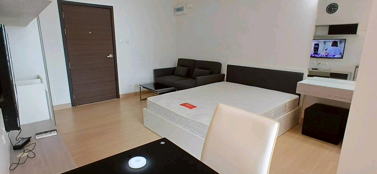 For SaleCondoPattaya, Bangsaen, Chonburi : Studio room for sale Cheapest price in the building First come, first served. 
^_^ ^_^ ^_^ 
#Supalai City Resort Condo, special price only 1.39 million baht.
Reduced from 1.55 million baht, selling with tenant. Get a monthly renter for 7500 baht/month.