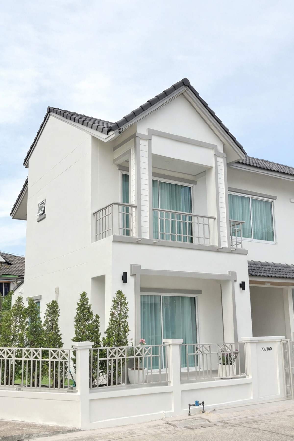 ขายทาวน์โฮมปทุมธานี รังสิต ธรรมศาสตร์ : ทาวน์โฮมหลังมุม ทำเลนี้หาที่ไหนไม่ได้อีกแล้ว !!!