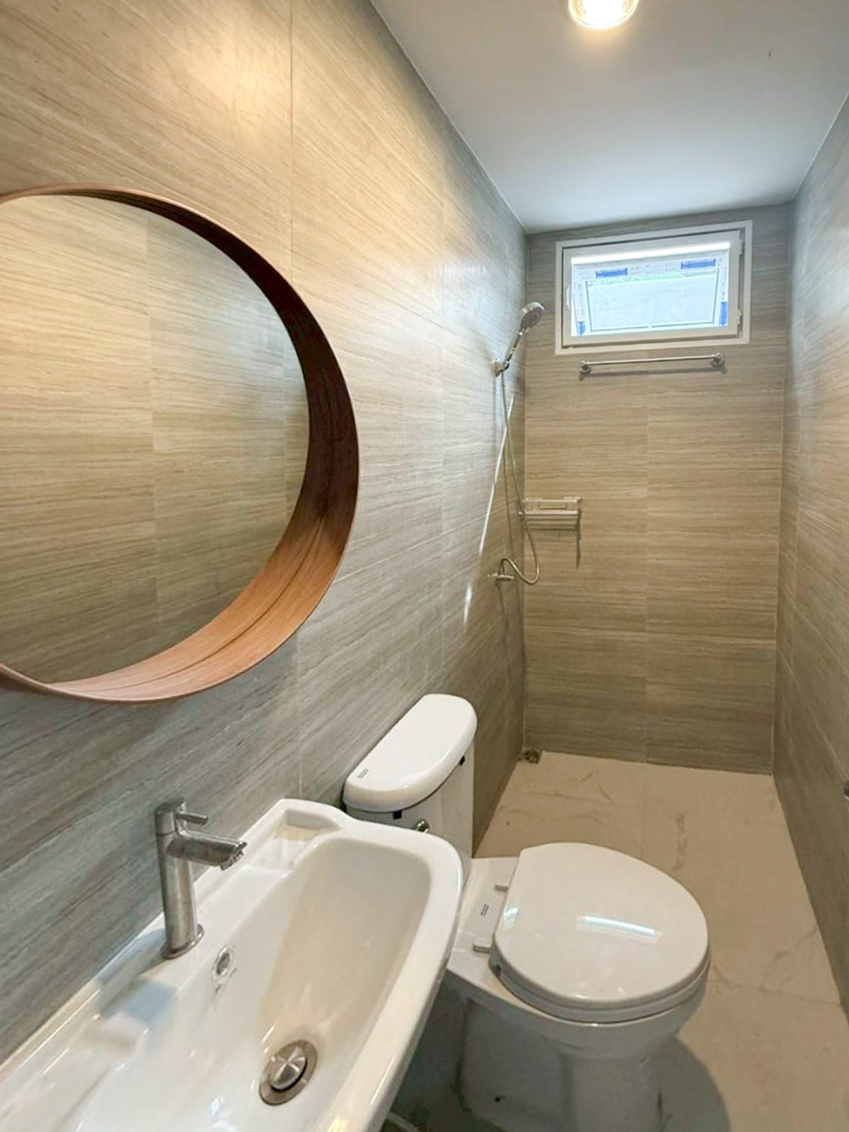 ขายบ้านรามคำแหง หัวหมาก : บ้านเดี่ยวขายพร้อมผู้เช่า ใกล้รถไฟฟ้า YL แยกลำสาลี ทะลุได้ทั้ง กรุงเทพกรีฑา - รามคำแหง - ลาดพร้าว 