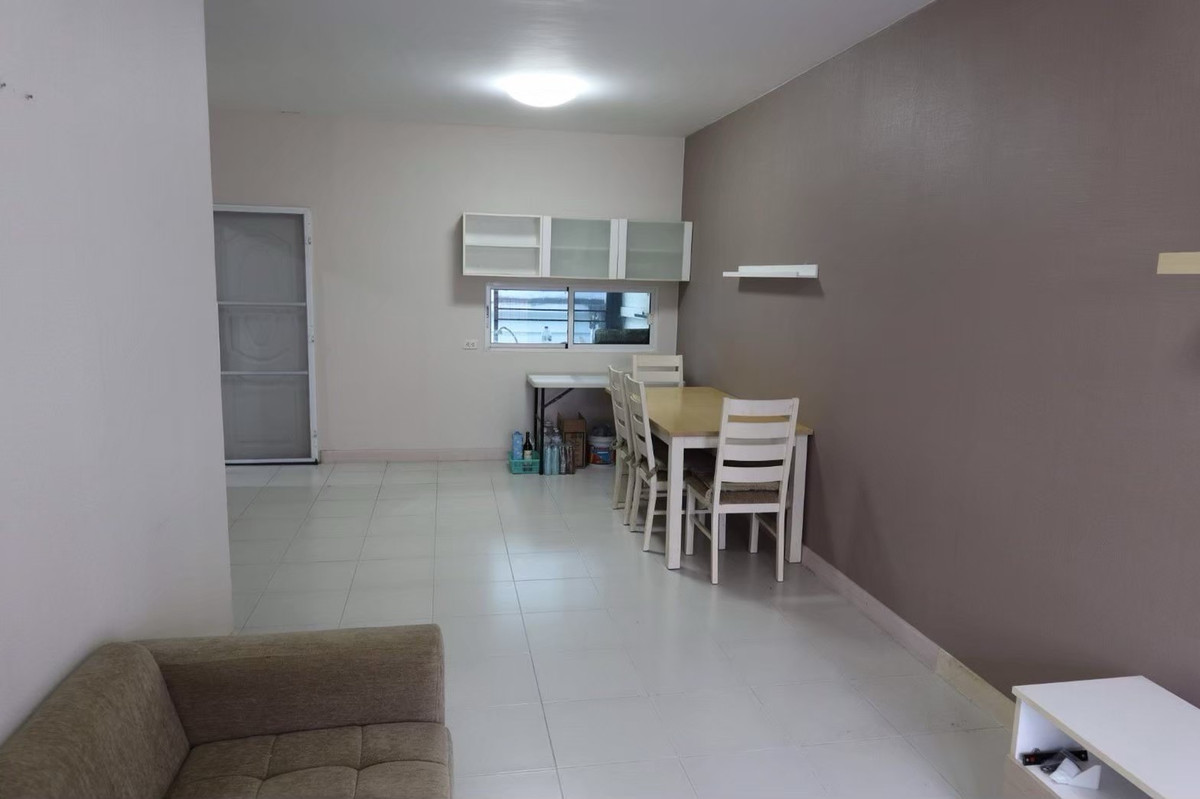 ให้เช่าทาวน์โฮมเกษตร นวมินทร์ ลาดปลาเค้า : ให้เช่า อารียาเดอะคัลเลอร์2 ลาดปลาเค้า 20,000บ ต่อเดือน