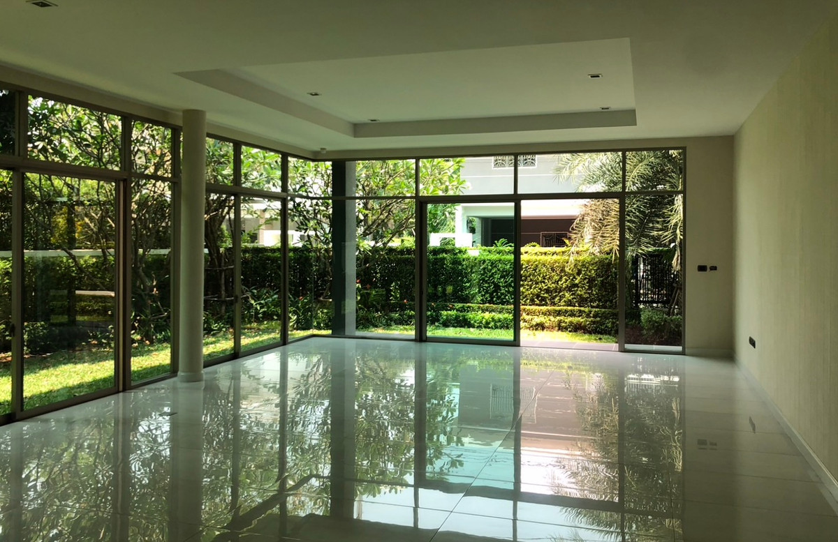 ขายบ้านลาดกระบัง สุวรรณภูมิ : เพอร์เฟค มาสเตอร์พีซ สุขุมวิท 77 / 5 ห้องนอน (ขาย), Perfect Masterpiece Sukhumvit 77 / 5 Bedrooms (FOR SALE) POON210