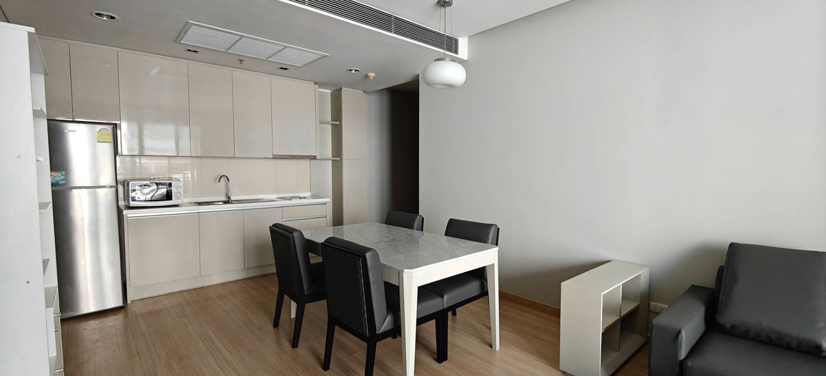 ให้เช่าคอนโดราชเทวี พญาไท : ให้เช่า คอนโด the address Phayathai 
ขนาด 65 ตรม bts พญาไท
2 ห้องนอน 1ห้องน้ำ
ราคา 32,000/เดือน 
โทร 093-028-1245
