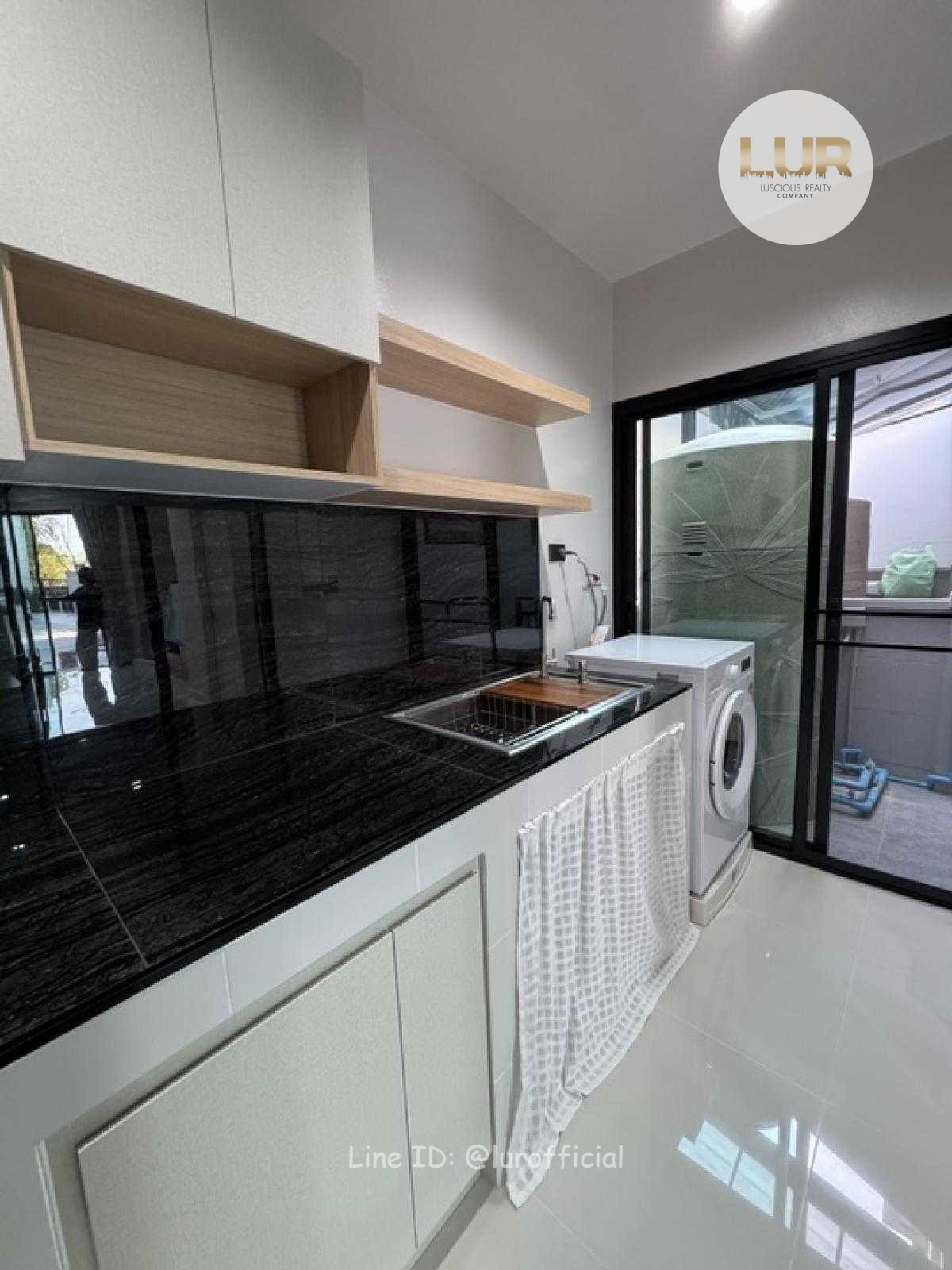 ให้เช่าทาวน์โฮมมีนบุรี-ร่มเกล้า : ให้เช่าบ้านทาวน์โฮม  Baan Klang Muang Rama9-Krungthep Kritha