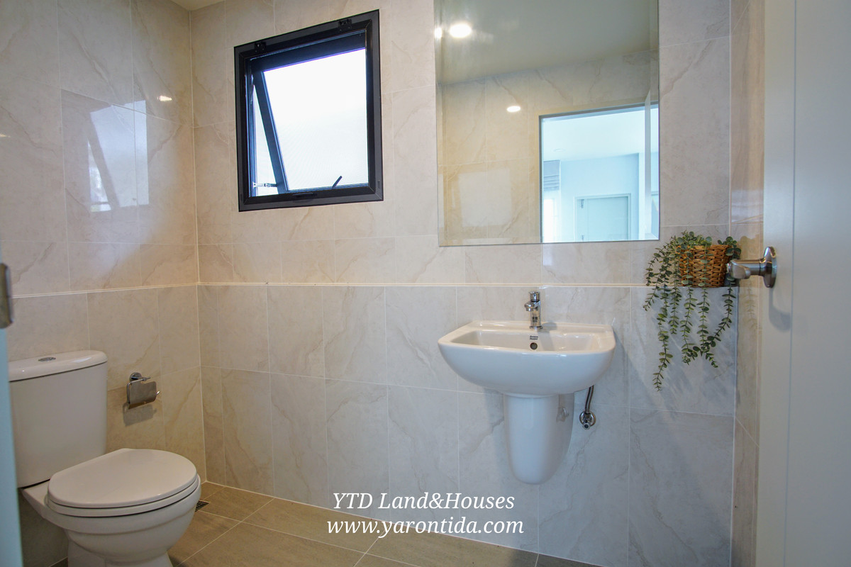 บ้านบางนา แบริ่ง ลาซาล : ขาย/ให้เช่า บ้านเดี่ยว โครงการ Centro บางนา L Size ติดเมกะ-บางนา 