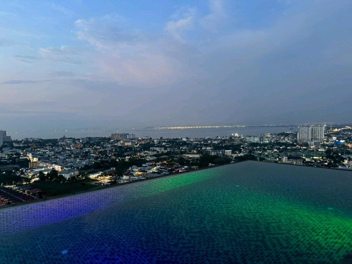 ให้เช่าคอนโดพัทยา บางแสน ชลบุรี สัตหีบ : Posh Pattaya​ ห้องมุม วิวทะเล+city