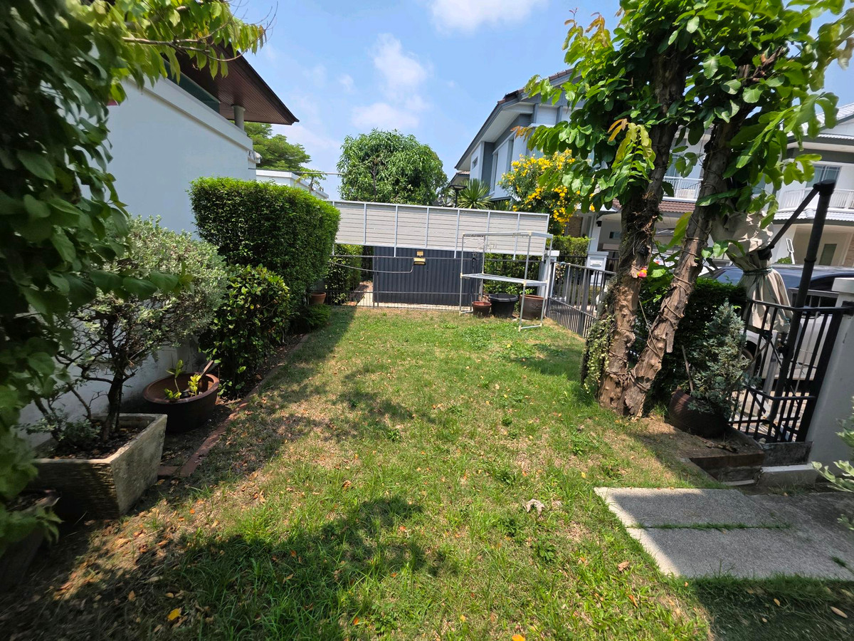 ให้เช่าบ้านลาดกระบัง สุวรรณภูมิ : บ้านเดี่ยว มัณฑนา 2 วงแหวน-อ่อนนุช (Mantana 2 Wongwaen-Onnut)