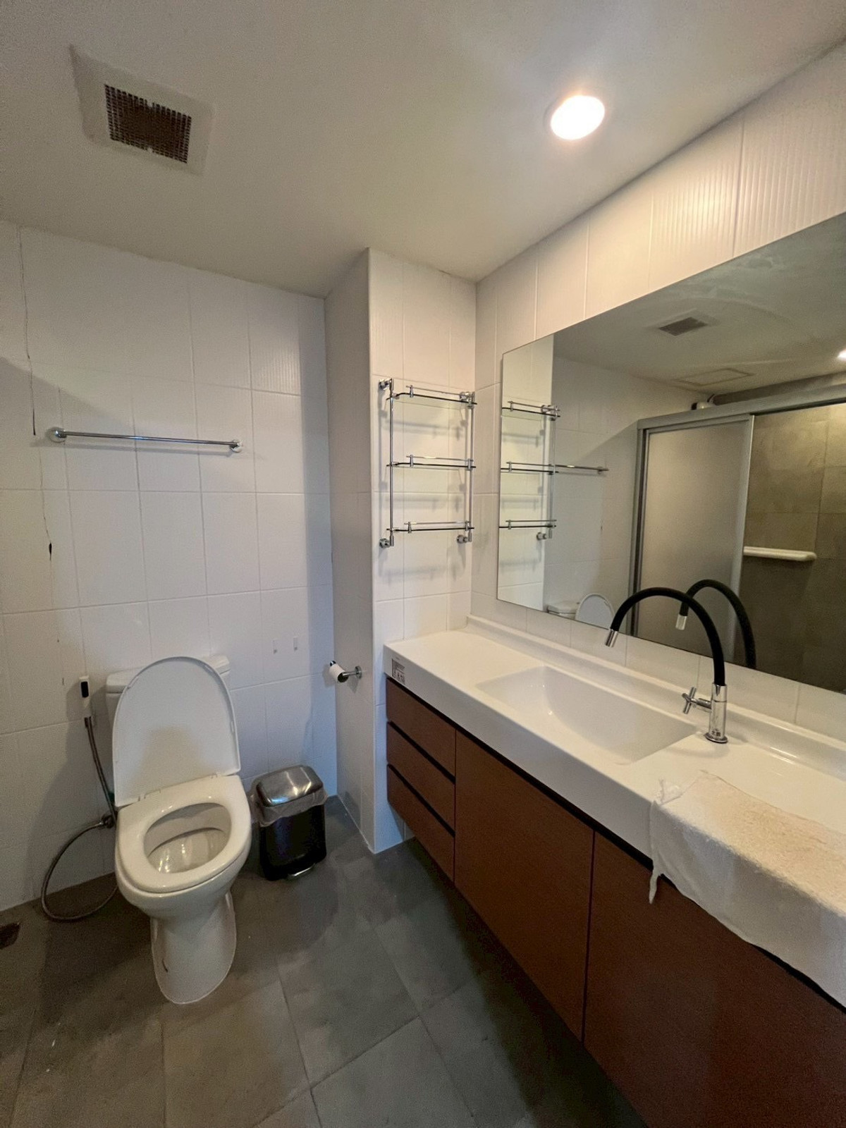 ขายคอนโดพระราม 3 สาธุประดิษฐ์ : 🌊 U Delight Residence Riverfront พระราม 3 วิวแม่น้ำเจ้าพระยา ห้องมุม 2 นอน 56 ตร.ม. แต่งครบ พร้อมอยู่ 5 ล้านบาท เท่านั้น